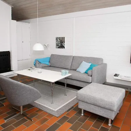 Holiday Lxxxix Ferienhaus *